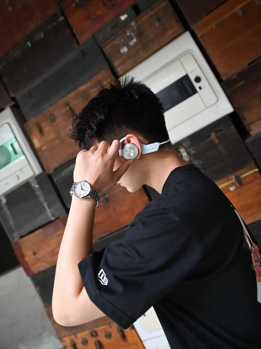 Open ear headphone